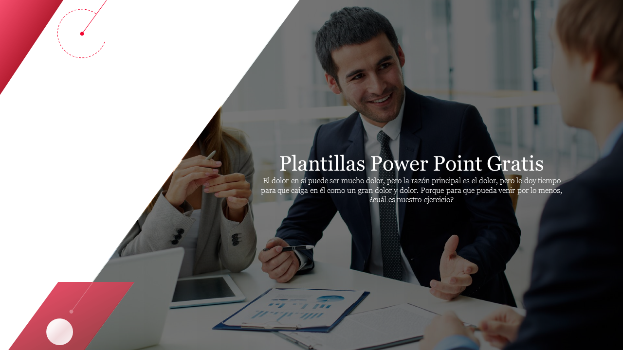 Plantillas PowerPoint Gratis with a business meeting background, featuring a red and white geometric design.